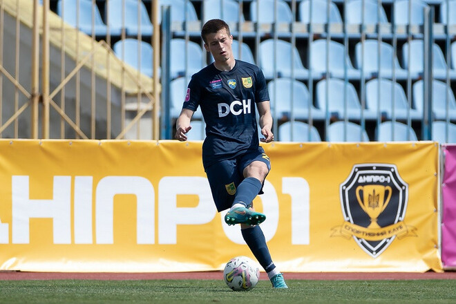 ОФИЦИАЛЬНО. Металлист продлил контракт с капитаном сборной Украины U-19