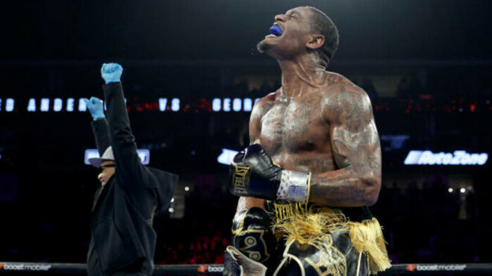 Новый претендент на Усика. Украинца обяжут защищать еще один титул