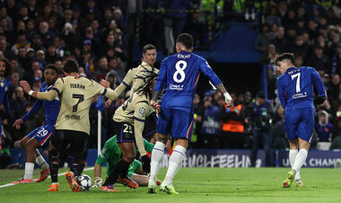 ВІДЕО. Третій все ж зарахували. Автогол: як Челсі таки забив Барселоні