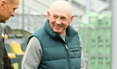 ПАВЛОВ – про знайомство з Суркісом: «До мого плеча хтось торкнувся»