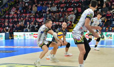 Монца – Перуджа. Плотницький у Суперлізі Італії. Дивитись онлайн LIVE