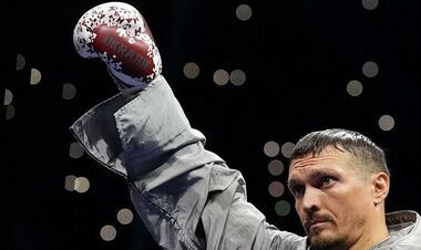 Директор команды Усика: «Бой с Александром? Что он вообще курит?»