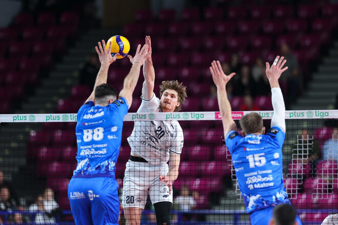 Снова тай-брейк. Команда капитана сборной Украины вырвала очередную победу