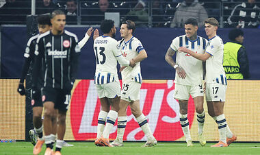 Айнтрахт – Аталанта – 0:3. Ужасная пятиминутка. Видео голов и обзор матча