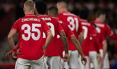 Ноттингем потерял девять игроков перед матчем Лиги Европы. Что с Зинченко?