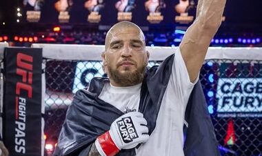 ОФІЦІЙНО. Став відомий перший суперник українця Амосова в UFC