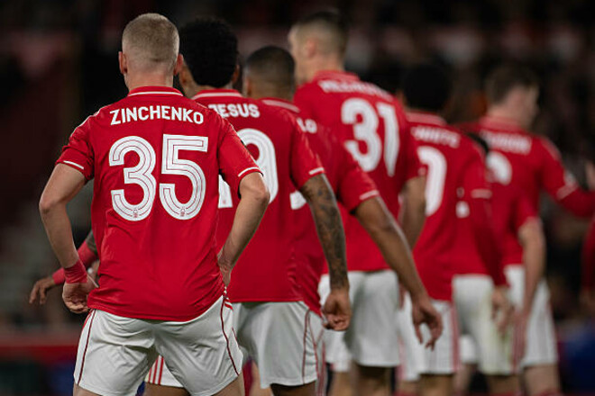 Ноттингем потерял девять игроков перед матчем Лиги Европы. Что с Зинченко?