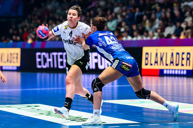 ЧМ по гандболу. Испания и Германия начали турнир с побед