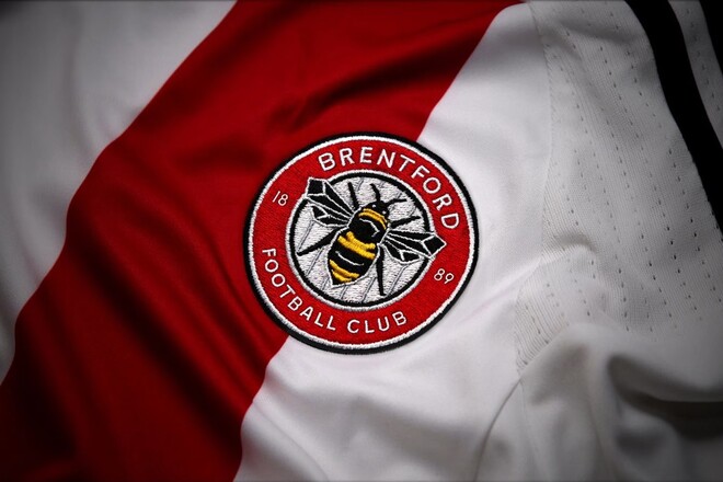 ФОТО. Брентфорд отметился красивым поступком в отношении Украины