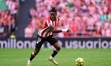 Звездный вингер рассказал, почему отклонил предложение Барсы