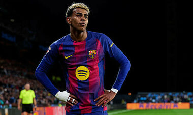 Экс-игрок МЮ объяснил, почему Ямалю не стоит покидать Барселону