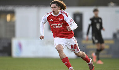 ВИДЕО. 13-летний футболист Арсенала установил рекорд и вошел в историю