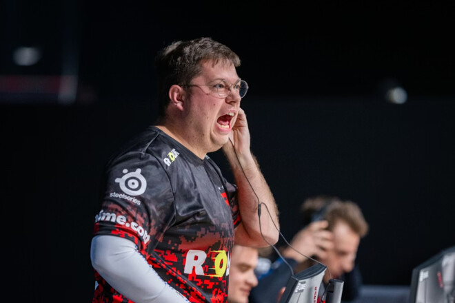 FaZe вырвали место во втором этапе, вновь едва не сорвав мейджор