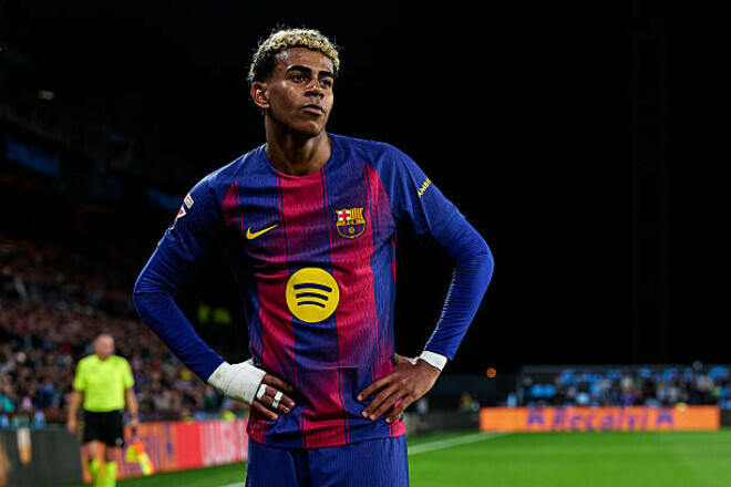 Экс-игрок МЮ объяснил, почему Ямалю не стоит покидать Барселону