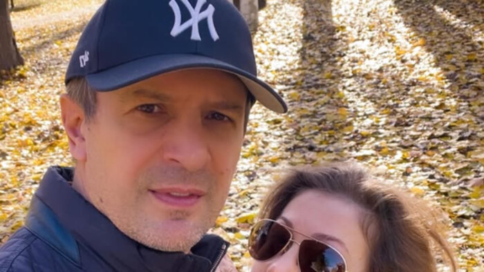 Жена Шовковского обратилась к подписчикам после увольнения мужа