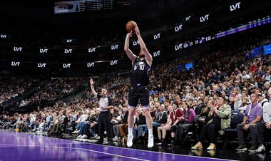 НБА: Михайлюк помог победить Юте, определились четвертьфиналисты НБА Кап