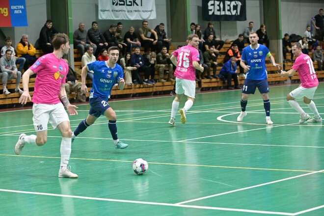 Екстраліга. Kyiv Futsal розгромив Кардинал, перемога ХІТа