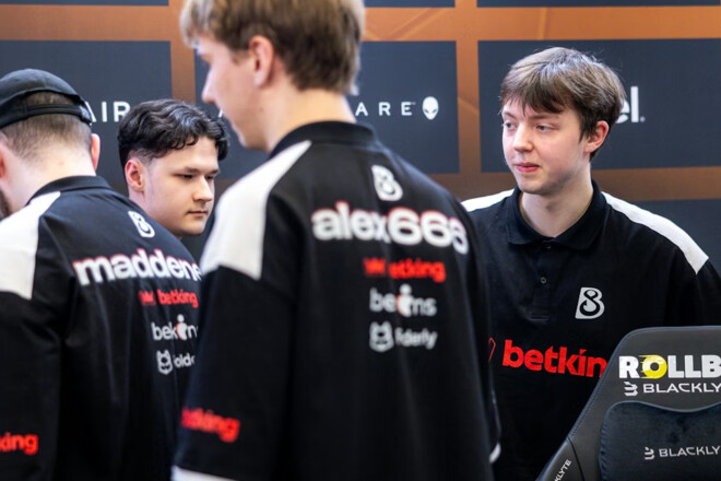 Еще одни украинцы одержали победу в стартовом матче мейджора