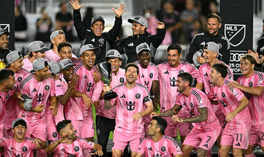 ФОТО. Трофей для Месси. Интер Майами – чемпион Восточной конференции MLS