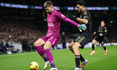 Тоттенхэм – Фулхэм – 1:2. Куда пошел голкипер шпор? Видео голов и обзор