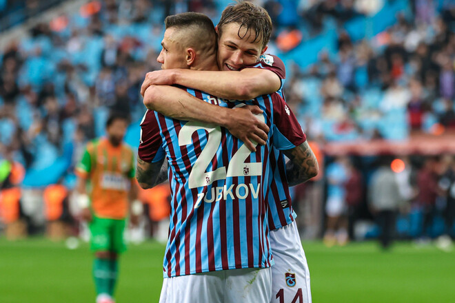 Українці допомогли Трабзонспору виграти черговий матч в Туреччині