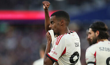 ВИДЕО. Два месяца ожидания. Исак впервые забил за Ливерпуль в АПЛ