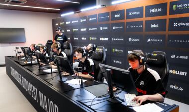 Головний бенгер вечора. NAVI проти B8 за путівку в основну стадію мейджора