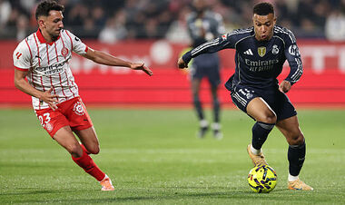 ВИДЕО. Подыграл рукой. Мбаппе забил Жироне, но судья отменил гол