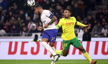 ВІДЕО. Канаркам підрізали крила. Ліон розгромив Нант, Ланс став лідером