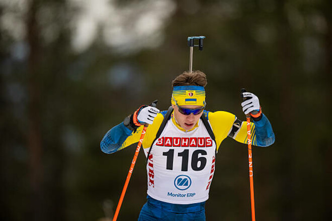 Два штрафных круга и дебют. Неудача Украины в смешанной эстафете