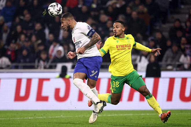 ВІДЕО. Канаркам підрізали крила. Ліон розгромив Нант, Ланс став лідером