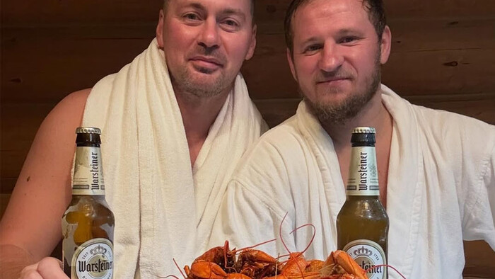 ФОТО. Милевский показал, как провел ноябрь: Алиев, пиво, раки и девушка