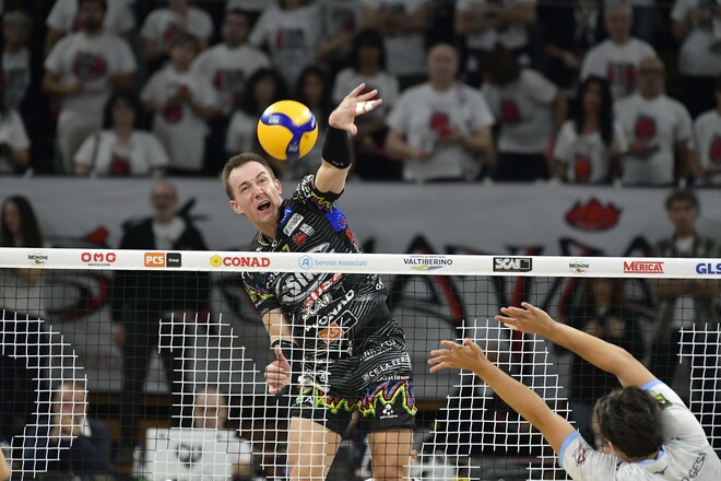 Перуджа Плотницького зміцнила лідерство у таблиці після сухої перемоги