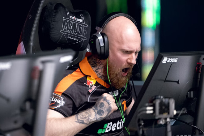 ВИДЕО. Легкая украинизация, или 50 оттенков «Хорош, ...!»