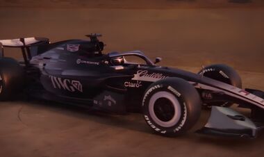 ВИДЕО. Новая команда Формулы-1 показала свой первый болид