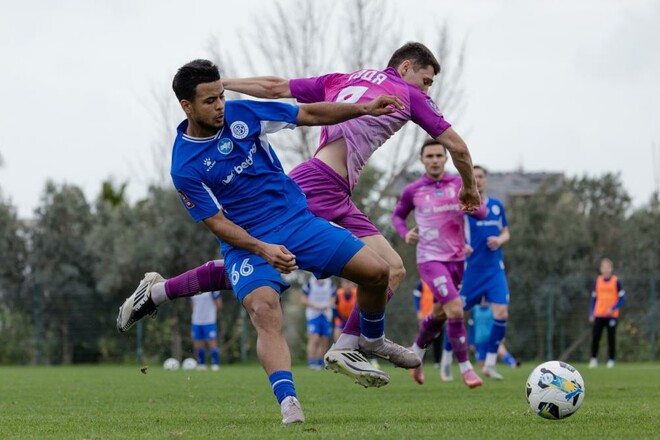Товариські матчі, 8 лютого. Перемога Вереса, невдача Карпат