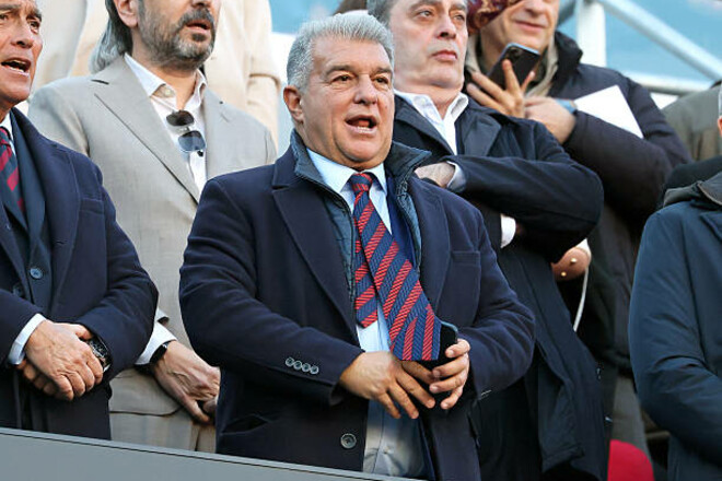 ОФІЦІЙНО. Президент Барселони подав у відставку