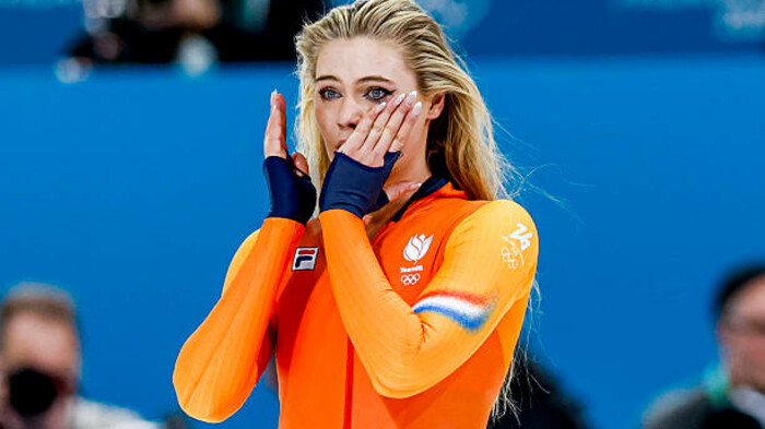 ФОТО. Самая сексуальная конькобежка мира и девушка Пола выиграла Олимпиаду