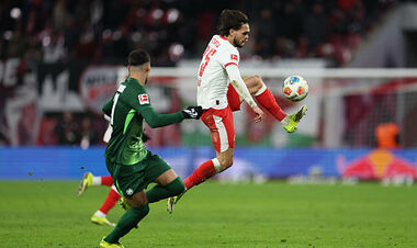 ВІДЕО. Чотири голи за 45 хвилин. РБ Лейпциг уникнув домашньої поразки