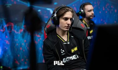 NAVI – Vici Gaming. PGL Wallachia. Групи. Дивитись онлайн. LIVE трансляція