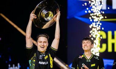 «Все ждали, что мы выиграем турнир»: Игрок NAVI с CS2