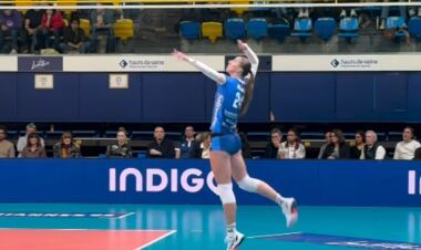 Париж и Крайдуба обыграли соперника в чемпионате Франции по волейболу