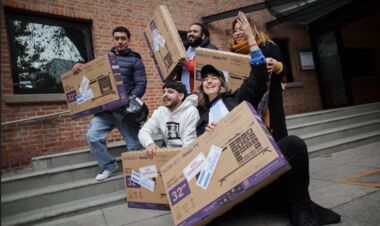 Болельщики из Аргентины, которых не пустили в США, получили телевизоры