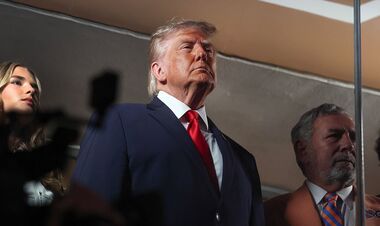 ВИДЕО. Трамп позвонил сборной США перед стартом команды на ЧМ-2026