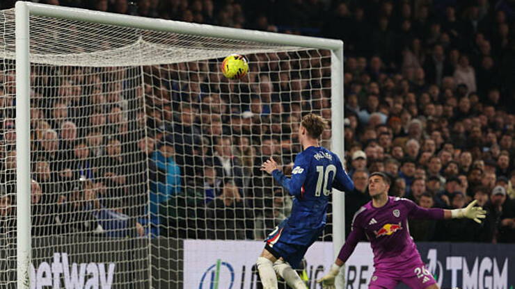 АПЛ: Лидс за 6 минут шокировал Челси, Ньюкасл продолжил ужас Тоттенхэма