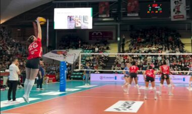 Команды украинок определили сильнейшего в чемпионате Франции