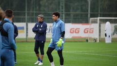 Вратарь Динамо о голах: «У Трубина был фарт. Видел, Алиссон тоже побежал»