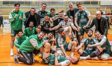 Янчук та Панатінаїкос з камбеком перемогли середняка чемпіонату Греції