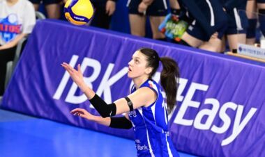 Команда українки розгромила аутсайдера та піднялася у таблиці