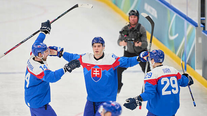 І одразу сенсація. Стартував хокейний турнір Олімпіади-2026